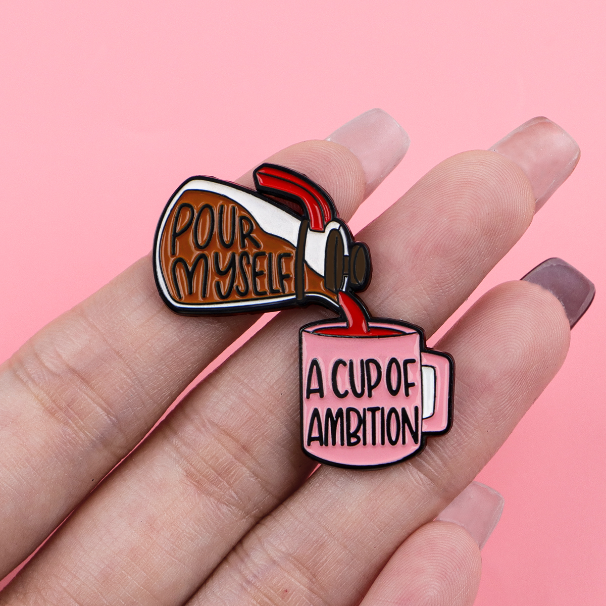 I AM NO MAN Quotes Lapel Pins  - Men'S Accessories Quotes 리뷰 및 가격