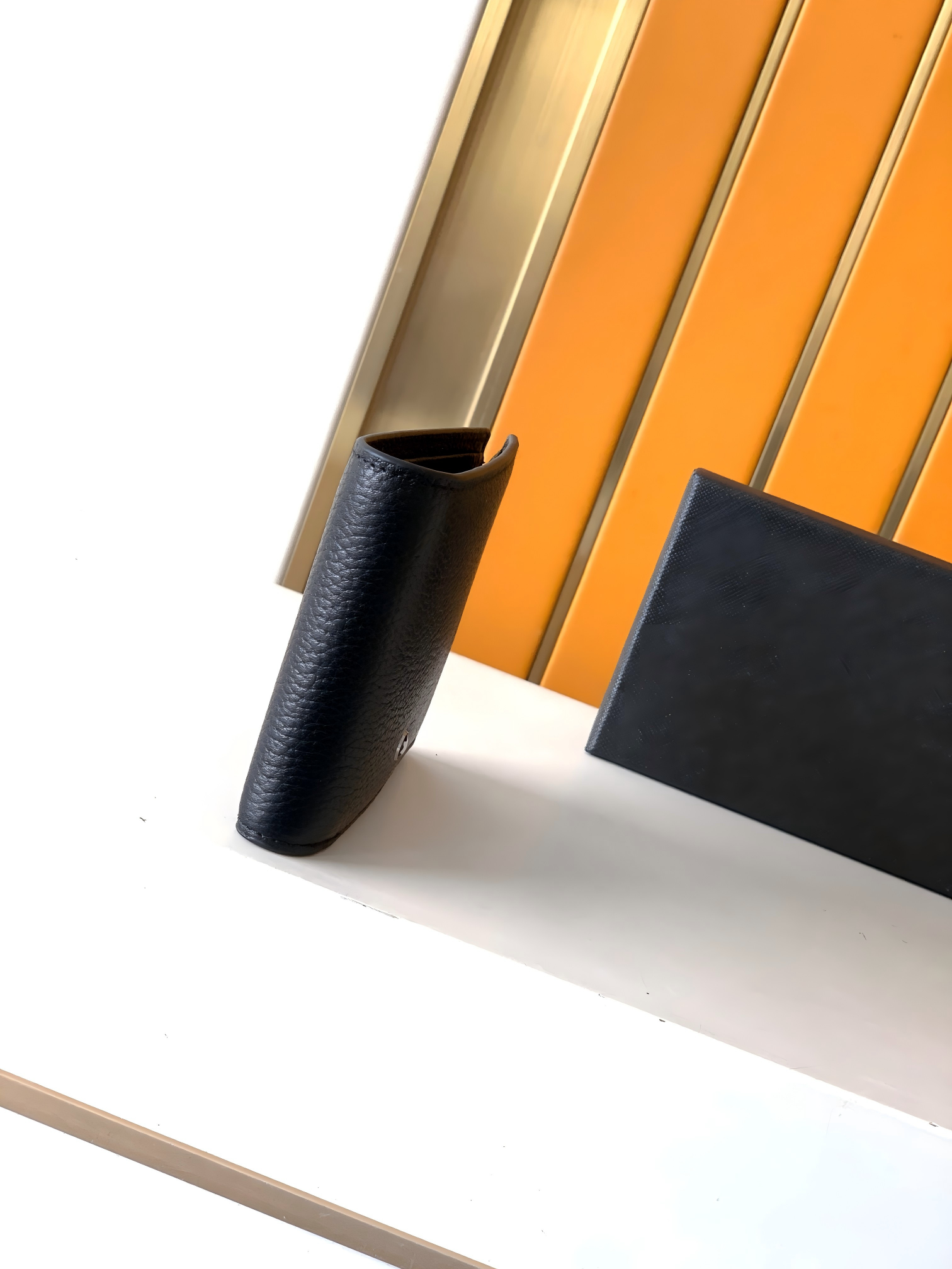 Men's Minimalist Leather Walle - Bifold Leather Wallet 리뷰 및 가격