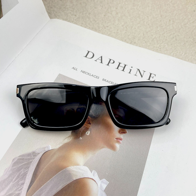 Paris Fashion Week Black Super - Men'S Accessories Paris 리뷰 및 가격