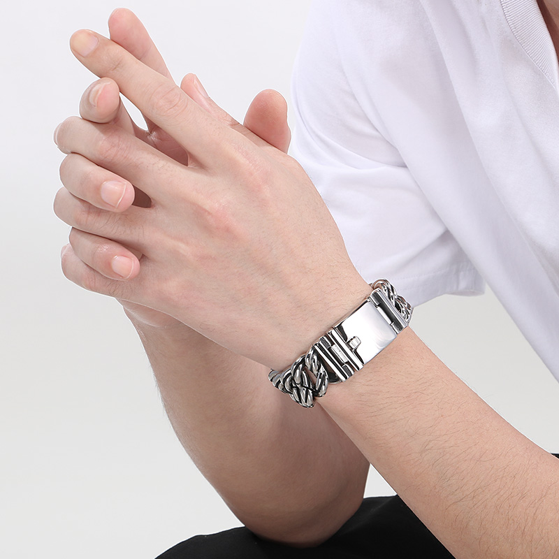 KALEN 22MM Twisted Link Chain  - Men Accessories Bd 리뷰 및 가격