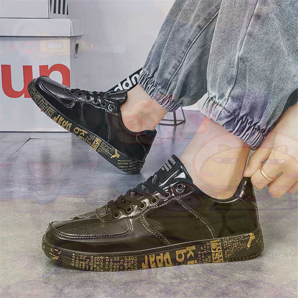 Round Foot Size 45 Sneakers Wh - Men'S Accessories Uk 리뷰 및 가격