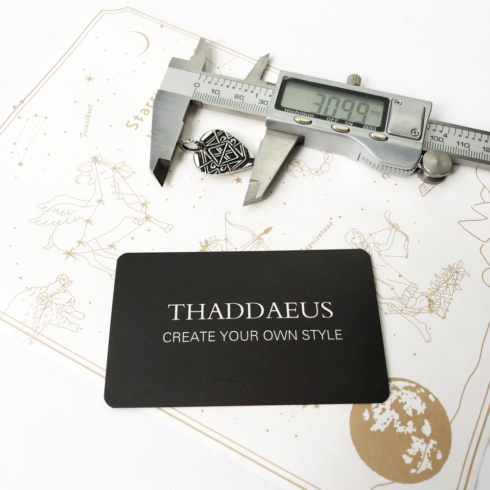 Ornamented Dog Tag Pendant,Bra - Men'S Accessories Jewelry Brands 리뷰 및 가격