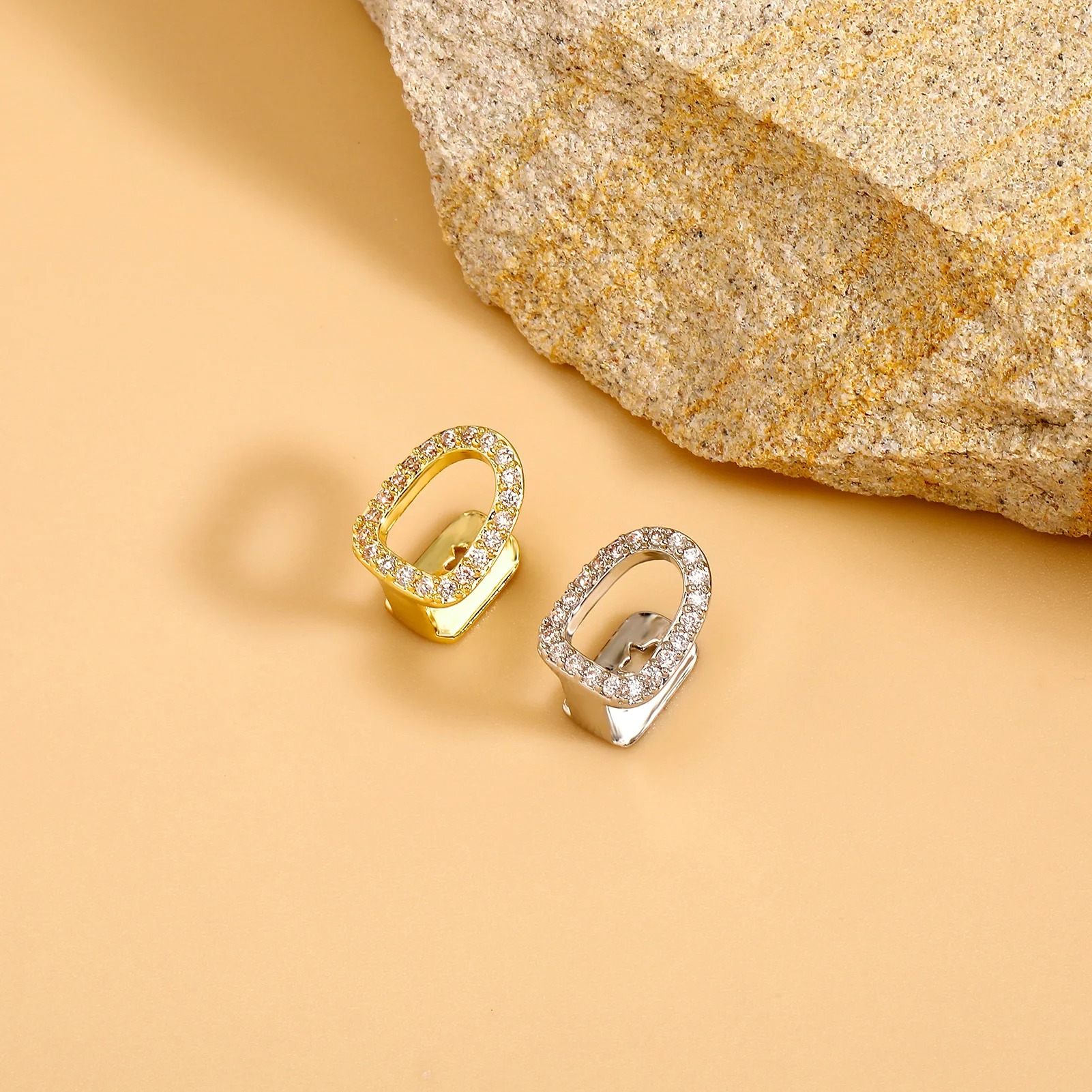 Hip Hop Single Full CZ Stone H - Men Accessories H&M 리뷰 및 가격