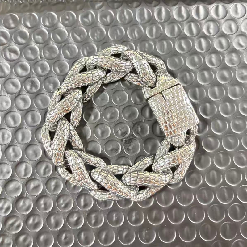 Kalen Snake Skin Cuban Link Me - Men Accessories Bd 리뷰 및 가격