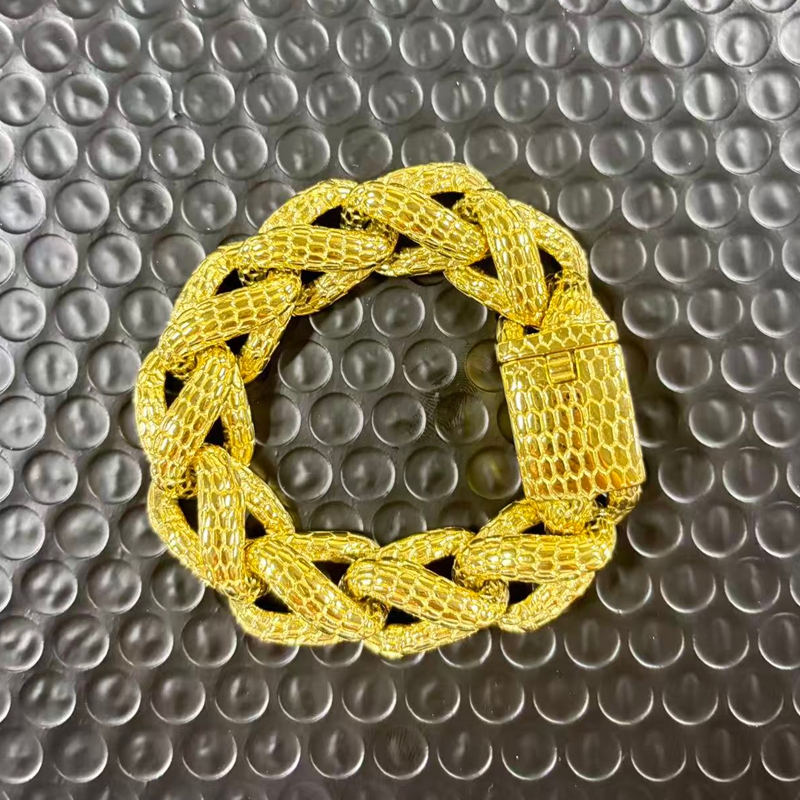 Kalen Snake Skin Cuban Link Me - Men Accessories Bd 리뷰 및 가격